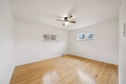 Bedroom - 2632 River Rd, Vandergrift, PA 15690 photo 1 of 4