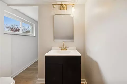 Bath - 2632 River Rd, Vandergrift, PA 15690 photo 2 of 3