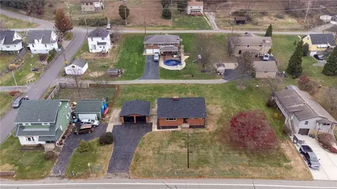 View/Area - 2632 River Rd, Vandergrift, PA 15690 photo 1 of 3