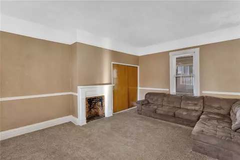 Living - 303 Maple St, Irwin, PA 15642 photo 4 of 5