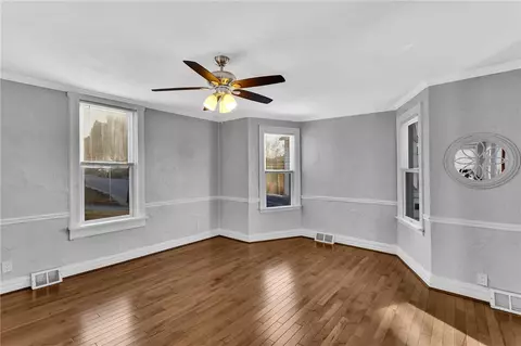 Living - 303 Maple St, Irwin, PA 15642 photo 1 of 5