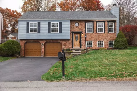 905 Glenwood Ct, Cranberry Township, PA 16066
