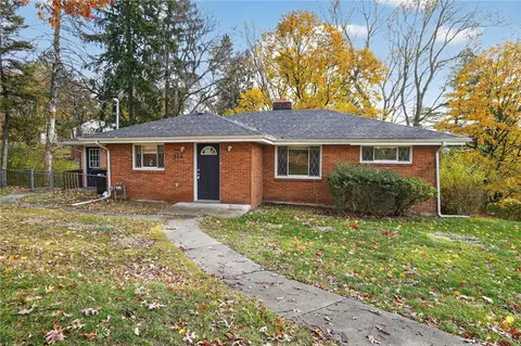 205 Sandle Ave, Pittsburgh, PA 15237
