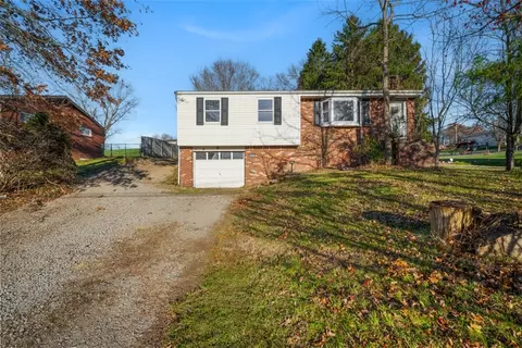 3620 New Texas Rd, Pittsburgh, PA 15239