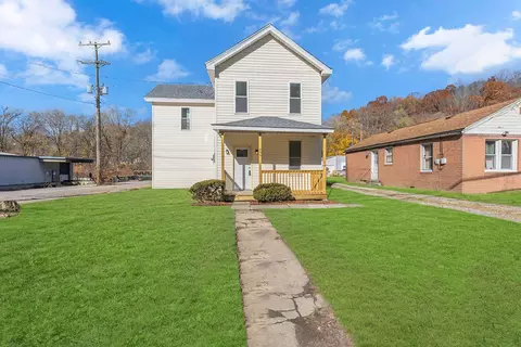498 Blockhouse Run Rd, New Brighton, PA 15066