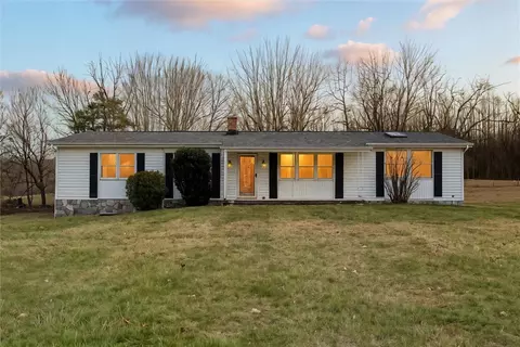 298 Gray Station Rd, Blairsville, PA 15717