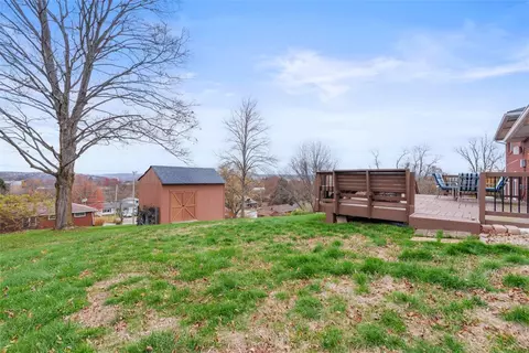 111 Crest Dr, Monaca, PA 15061 photo 34