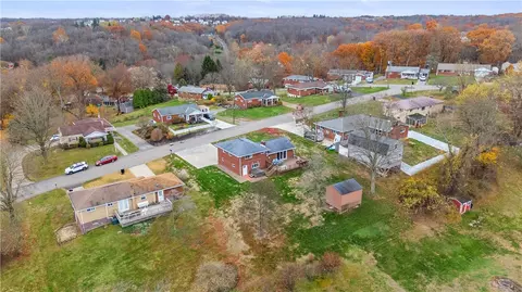 111 Crest Dr, Monaca, PA 15061 photo 37