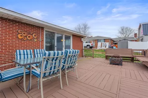 111 Crest Dr, Monaca, PA 15061 photo 32