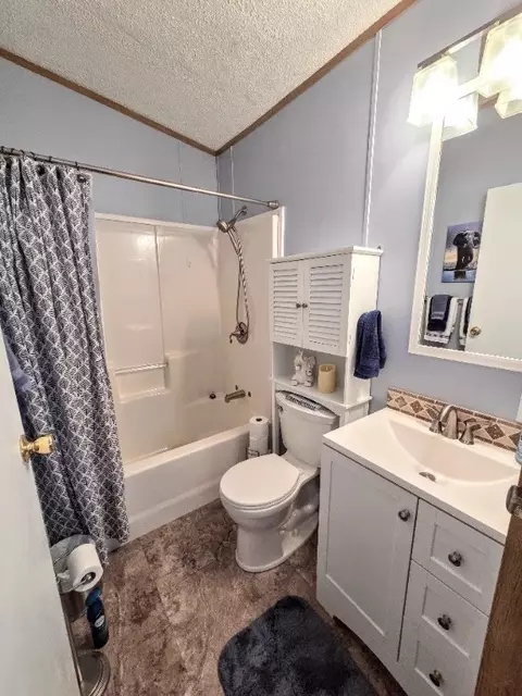 105 Eagle Pointe Ests, New Eagle, PA 15067 photo 30