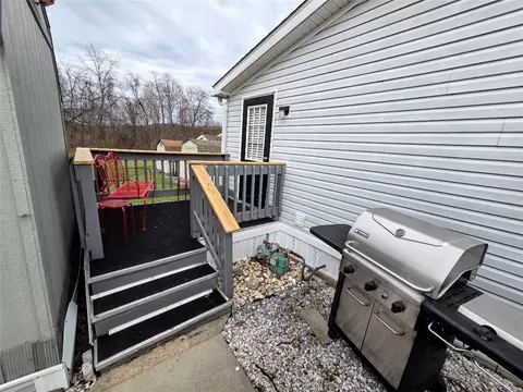 105 Eagle Pointe Ests, New Eagle, PA 15067 photo 34