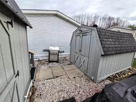 105 Eagle Pointe Ests, New Eagle, PA 15067 photo 35