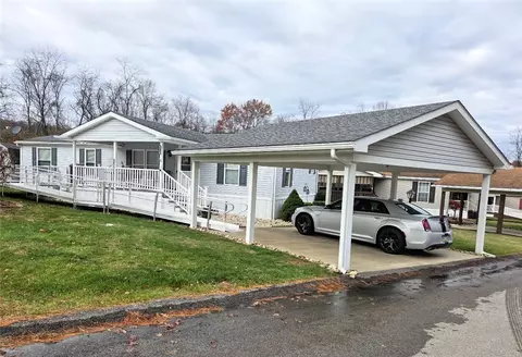 105 Eagle Pointe Ests, New Eagle, PA 15067
