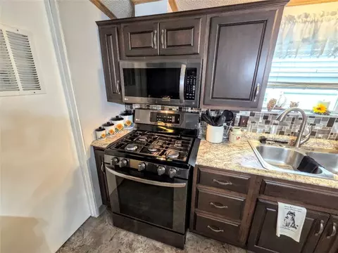 105 Eagle Pointe Ests, New Eagle, PA 15067 photo 9