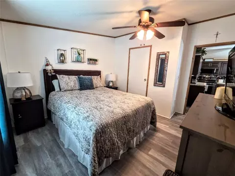 105 Eagle Pointe Ests, New Eagle, PA 15067 photo 32
