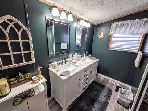 105 Eagle Pointe Ests, New Eagle, PA 15067 photo 25