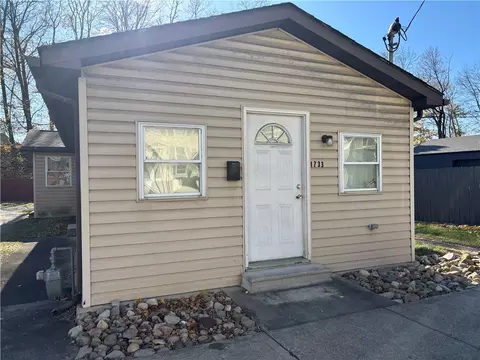 1733 Main St, Pittsburgh, PA 15215