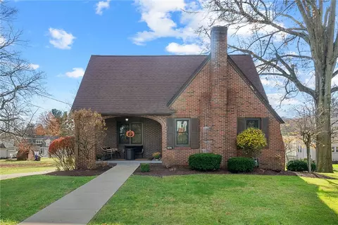 431 W Vine St, New Wilmington, PA 16142