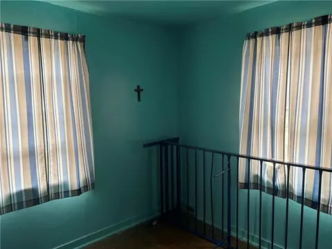Bedroom - 3127 Millers Run Rd, Cecil, PA 15321 photo 1 of 3