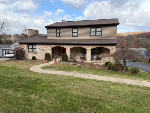 311 Amblewood Cir, Greensburg, PA 15601