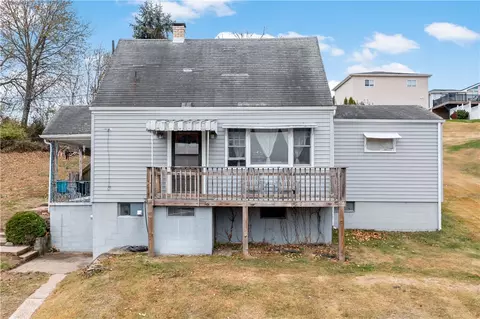 25 Kinder Ave, Charleroi, PA 15022