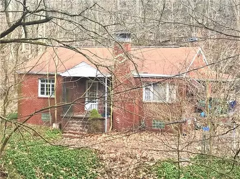 109 Wayne St, Aliquippa, PA 15001