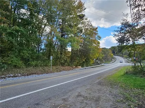 lot2 B Greenwood Dr, Butler, PA 16001
