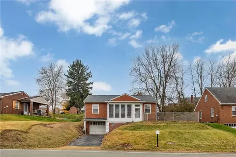 1710 Ridge Road Ext, Ambridge, PA 15003