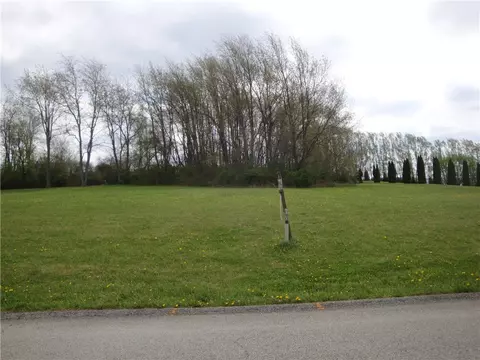 765 Victoria Way, Derry, PA 15627