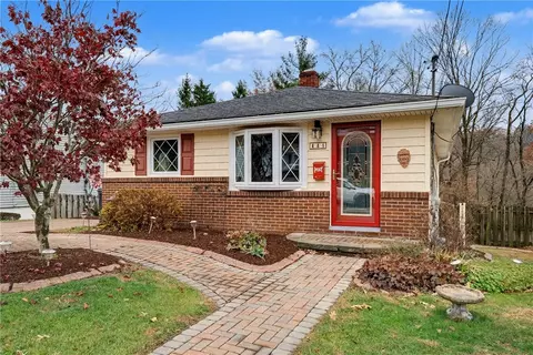 444 Violet Dr, New Kensington, PA 15068
