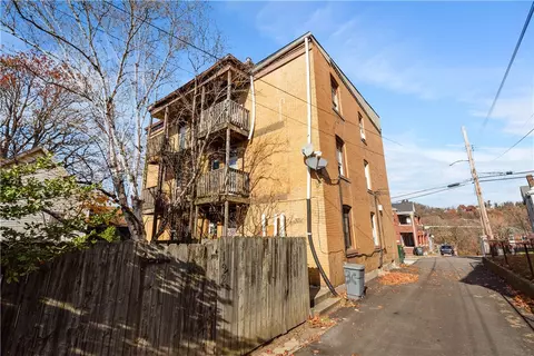 3 Camp Ave, Braddock, PA 15104 photo 2