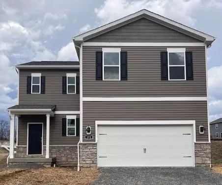 172 Shelton Place Dr, Evans City, PA 16033