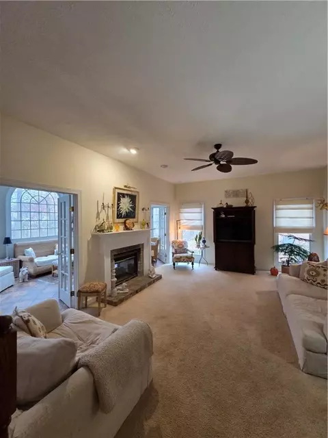 2001 Buckingham Dr, Mars, PA 16046 photo 11