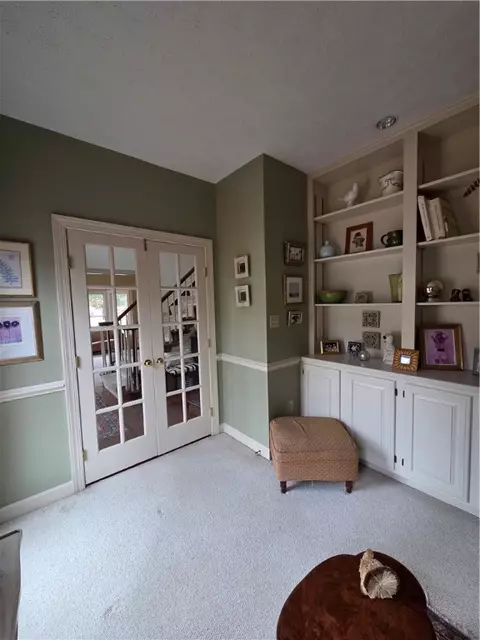 2001 Buckingham Dr, Mars, PA 16046 photo 4