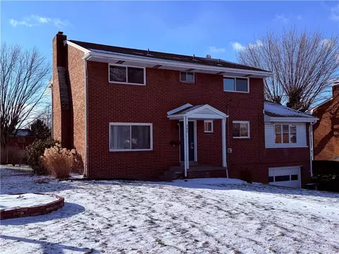 203 Clover Dr, Elizabeth, PA 15037