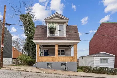1706 Rhine St, Pittsburgh, PA 15212