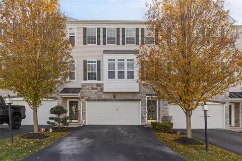 44 Coolidge Dr, Mckees Rocks, PA 15136