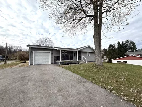 2026 Marshall Rd, Monaca, PA 15061