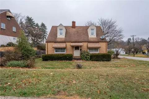 1 Hartung Ct, Monessen, PA 15062