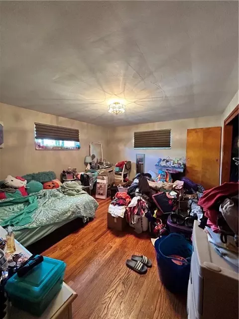 Bedroom - 214 4th Ave, Braddock, PA 15104 photo 5 of 8