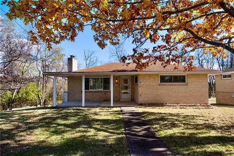 967 Illinois Ave, Pittsburgh, PA 15221