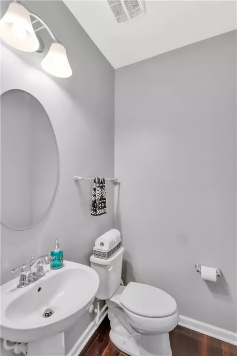 Bath - 1304 Pointe View Dr, Mars, PA 16046 photo 1 of 4