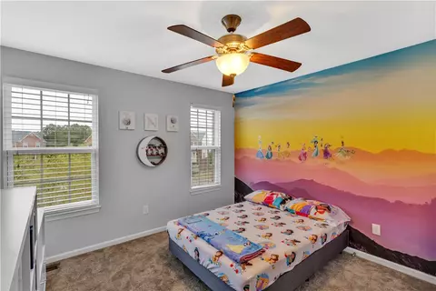 Bedroom - 1304 Pointe View Dr, Mars, PA 16046 photo 4 of 4