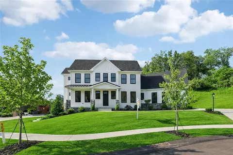 205 Carry Back Ct, Cranberry Township, PA 16066