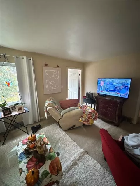 Living - 116 High St, Harwick, PA 15049 photo 2 of 2
