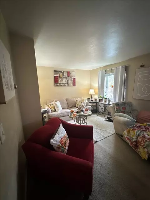Living - 116 High St, Harwick, PA 15049 photo 1 of 2
