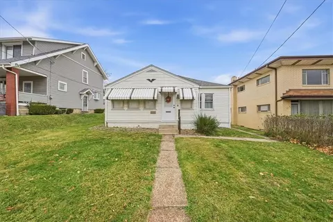 104 Grand Ave, Aliquippa, PA 15001