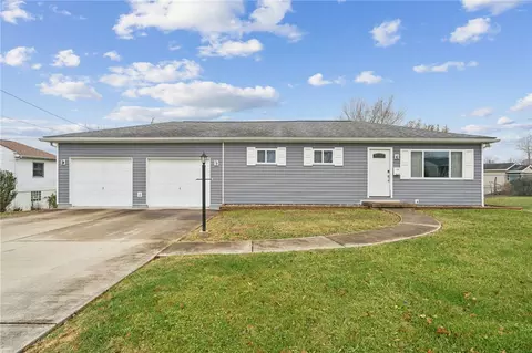 10724 Martin Dr, Irwin, PA 15642