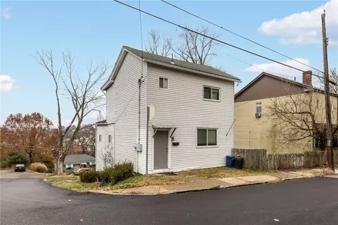 920 Wymore St, Pittsburgh, PA 15220
