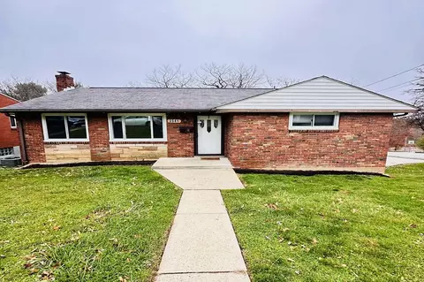 3541 Wallace Dr, Pittsburgh, PA 15227